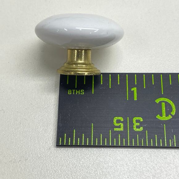 Vintage Lot of 8 White Porcelain & Gold Tone Cabinet Dresser Desk‎ Vanity Knobs - Picture 8 of 9